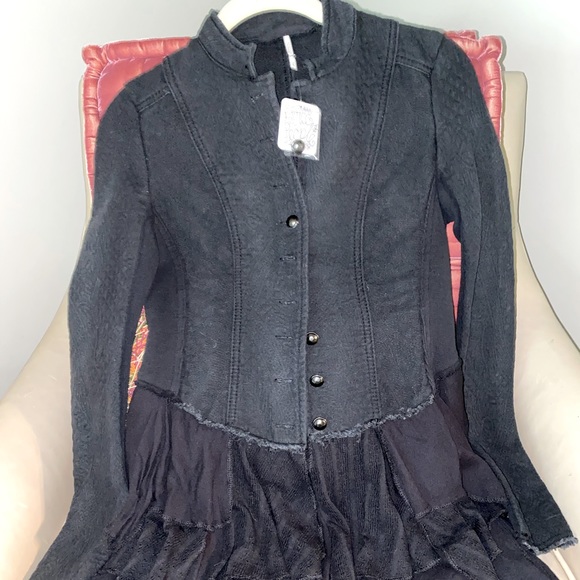 Free People Jacket (New with tags on)